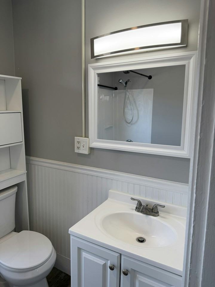 319 Hanover Street, Unit 4 - Photo 6 of 14