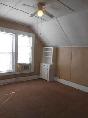 334 Mill St #C - Photo 3 of 15