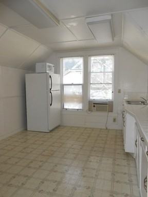 334 Mill St #C - Photo 5 of 15
