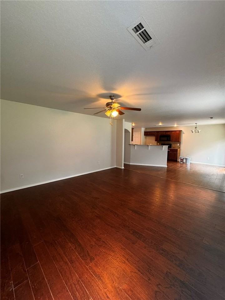11723 E Creek Ln - Photo 5 of 21