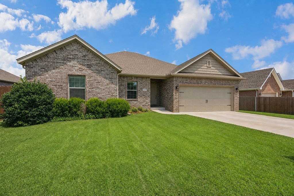 2237 Aspen - Photo 2 of 23