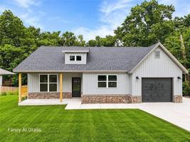 featured image of 68 Kirkwall Dr