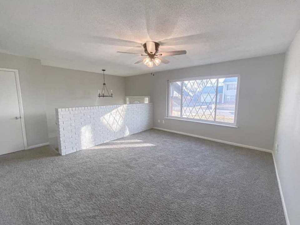 2202 Monticello Ave - Photo 3 of 7