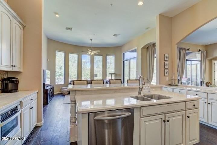 8010 E Wingspan Way - Photo 2 of 28