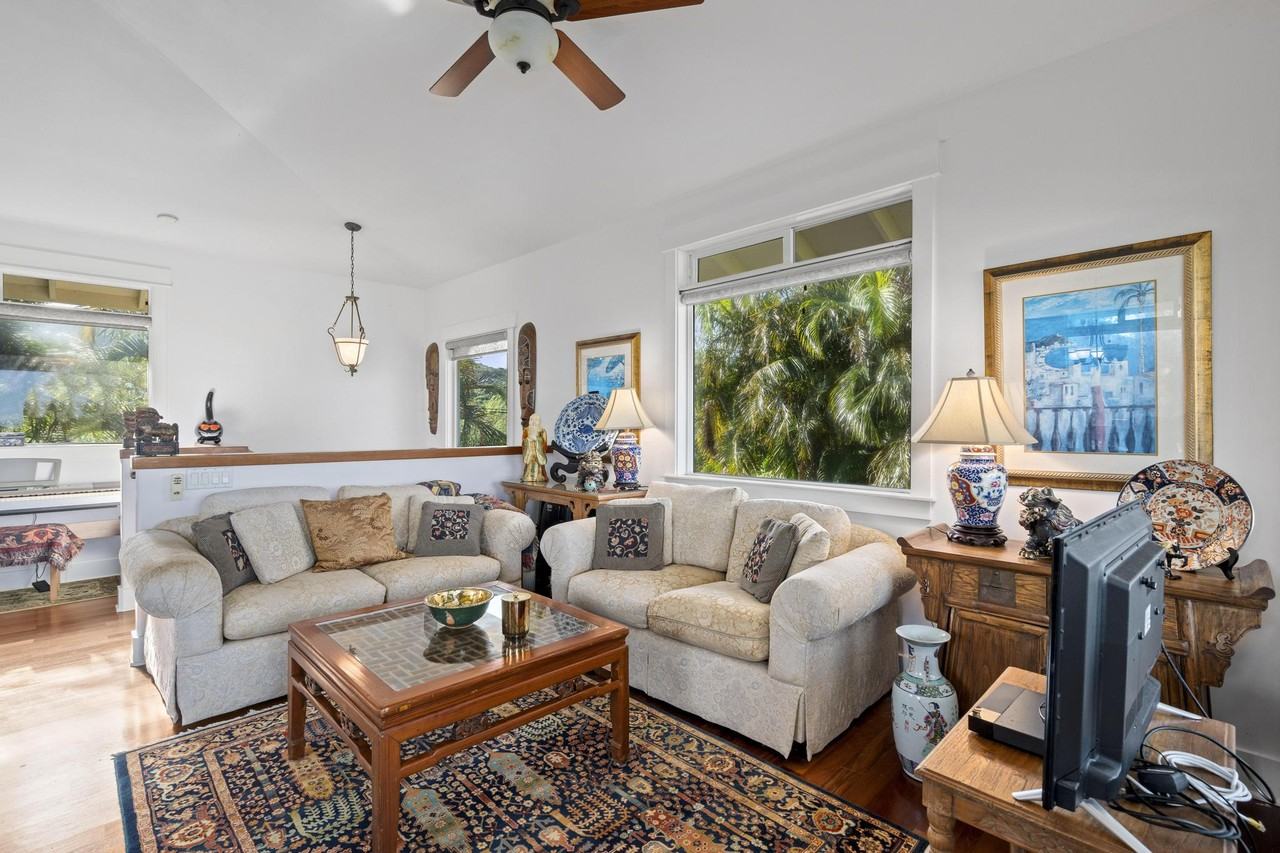 654 Kaupakalua Rd #1 - Photo 4 of 25