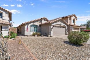 2212 E Vista Bonita Dr - Photo 1 of 1
