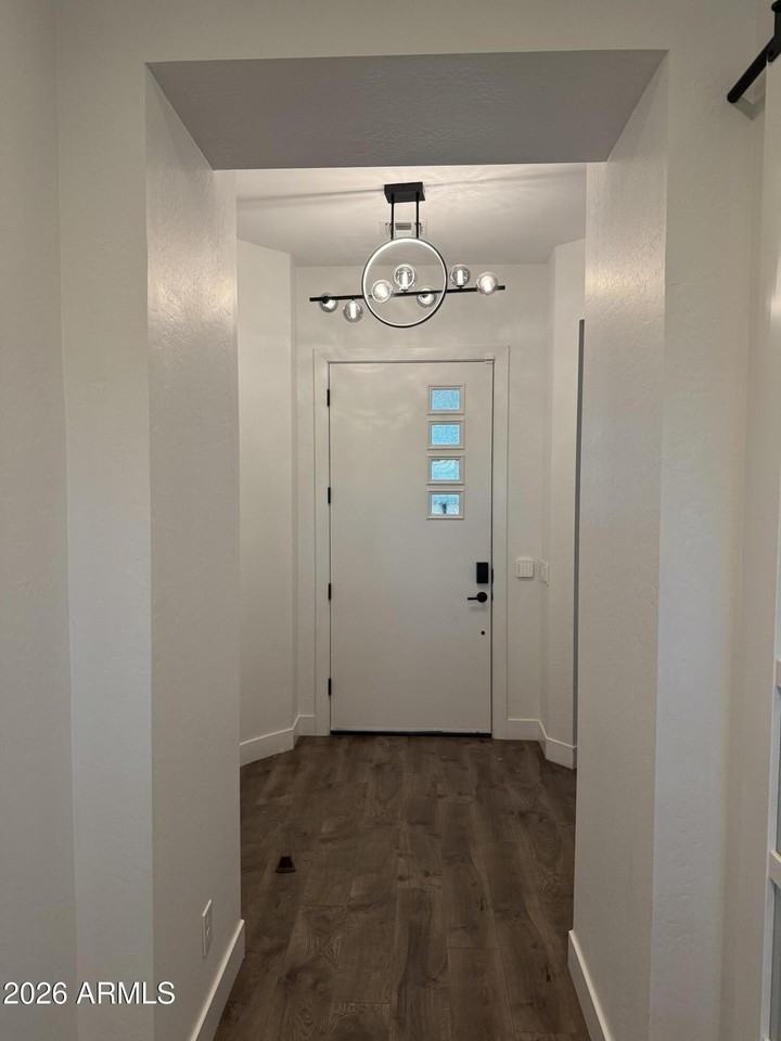 22406 N 28th St - Photo 2 of 35