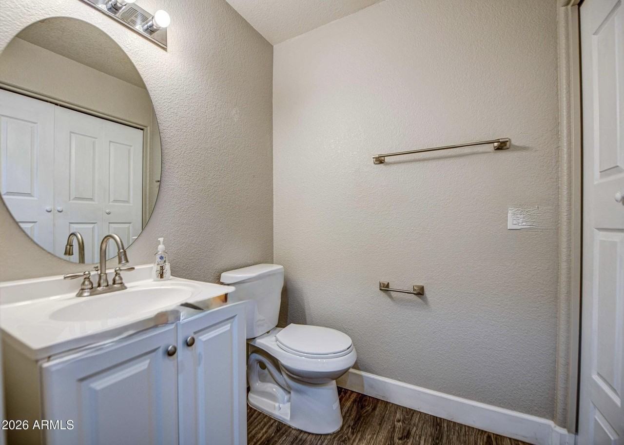 18613 N 35th St - Photo 7 of 10