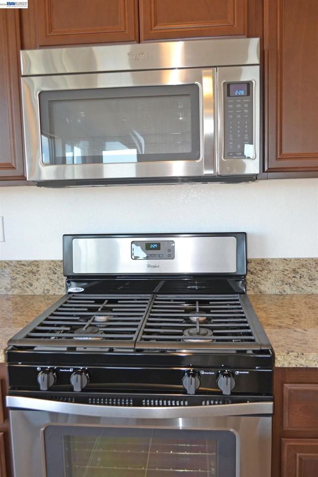 2602 Brookshire St - Photo 5 of 11
