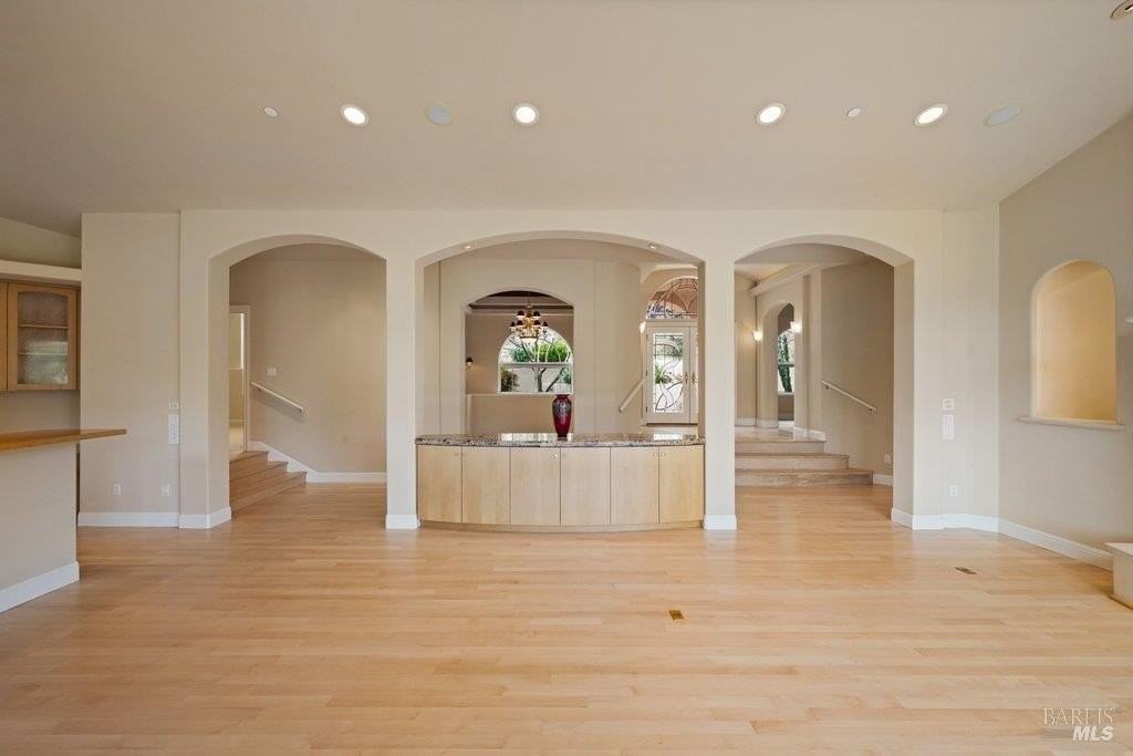 10 Warrens Way - Photo 5 of 46