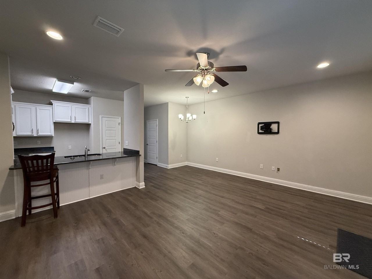25806 Pollard Rd #17 - Photo 2 of 19