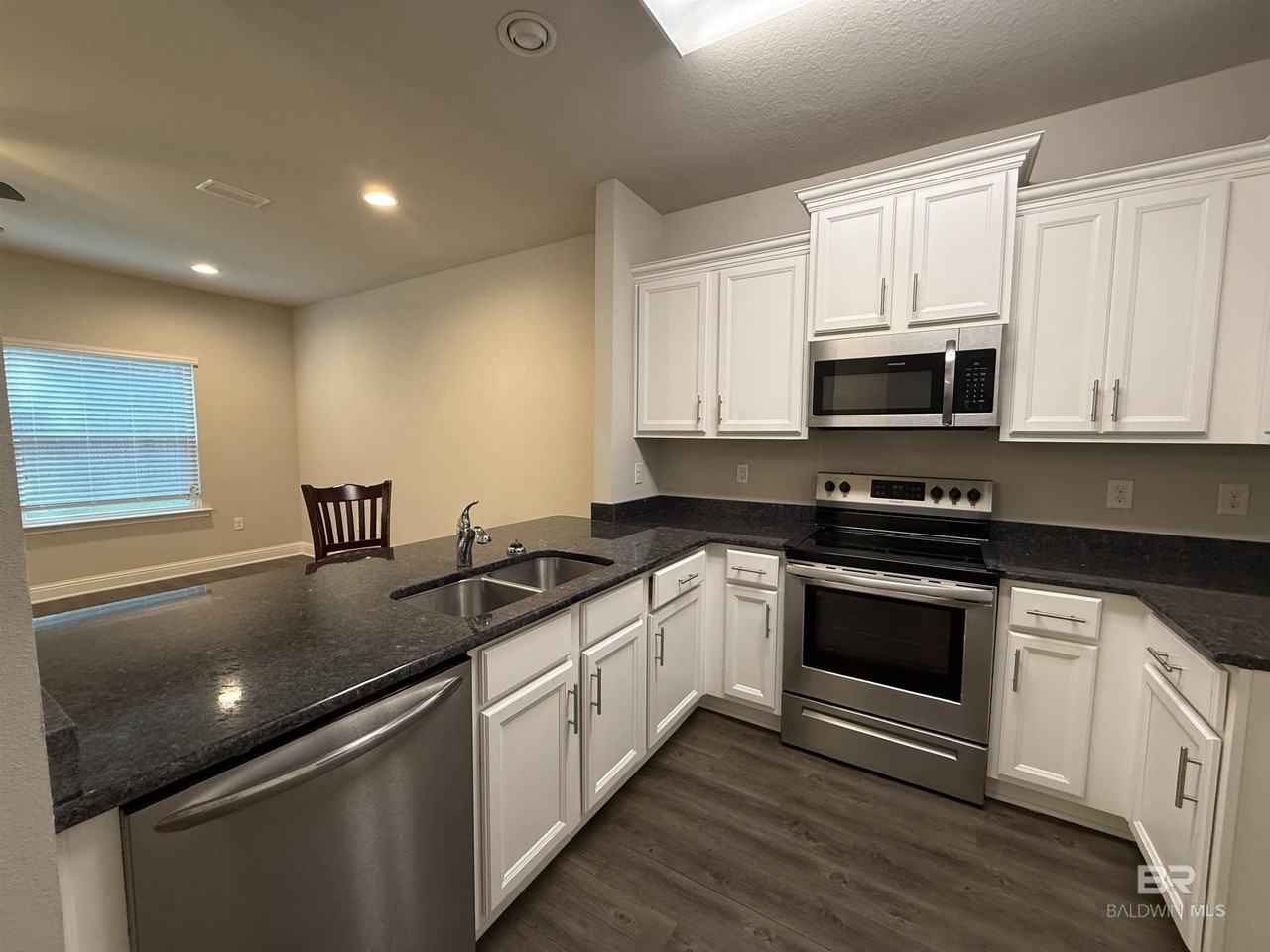 25806 Pollard Rd #17 - Photo 5 of 19