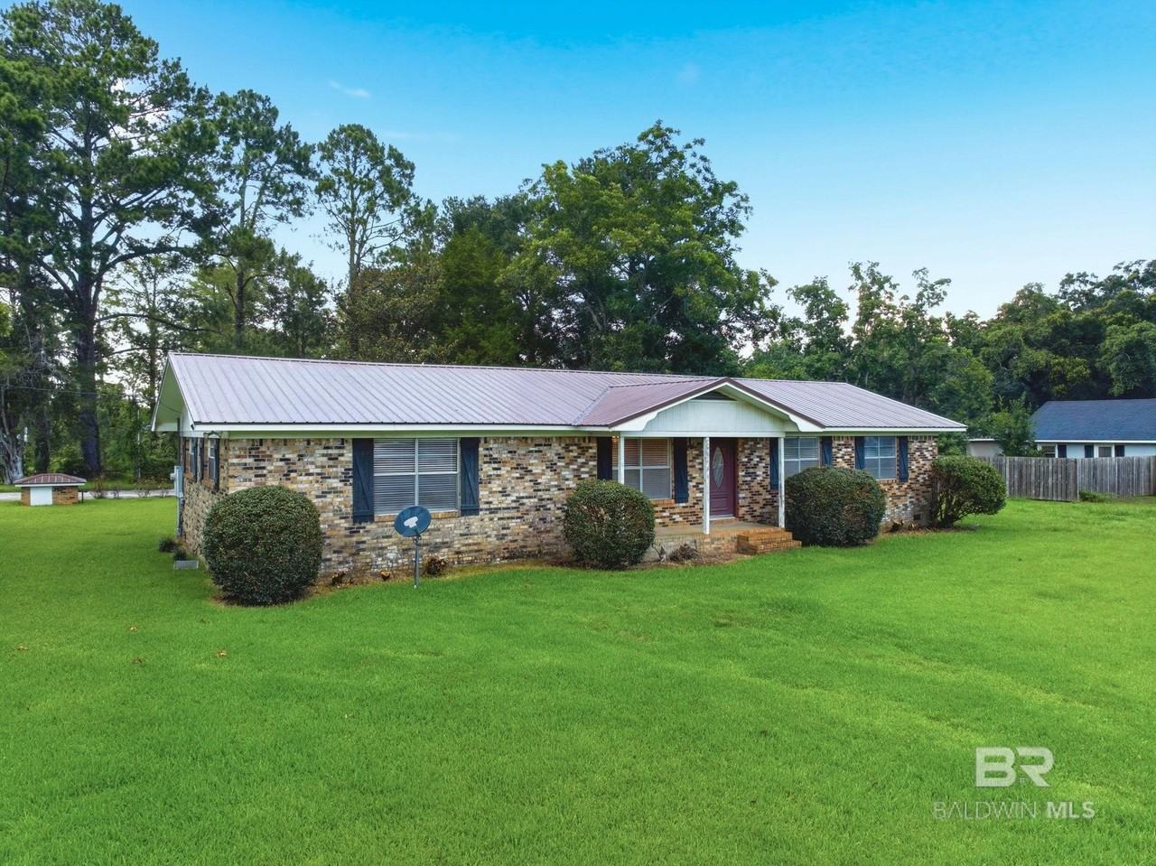 20532 White Hill Road - Photo 2 of 26