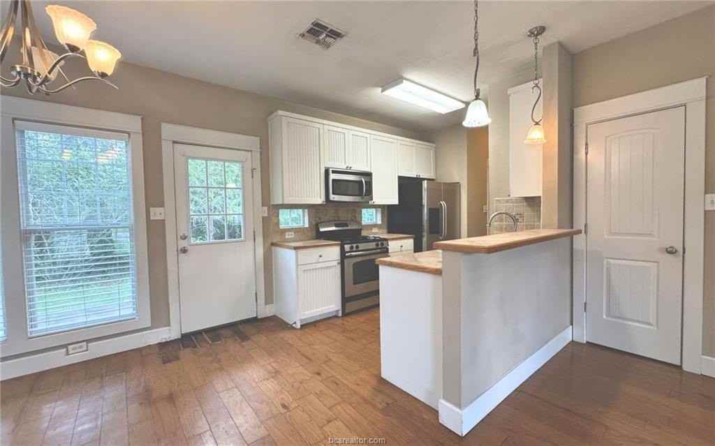 501 Grey Oak Ct - Photo 4 of 11