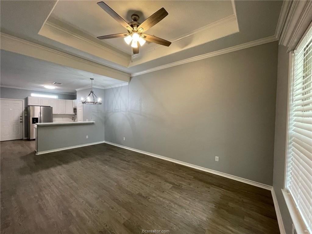 3838 Oldenburg Ln - Photo 7 of 23