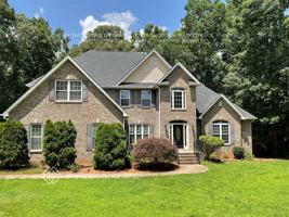 featured image of 152 Chamlee Way