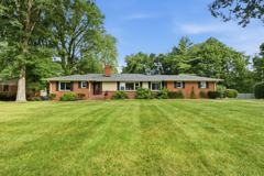 205 S Palisades Dr - Photo 1 of 1