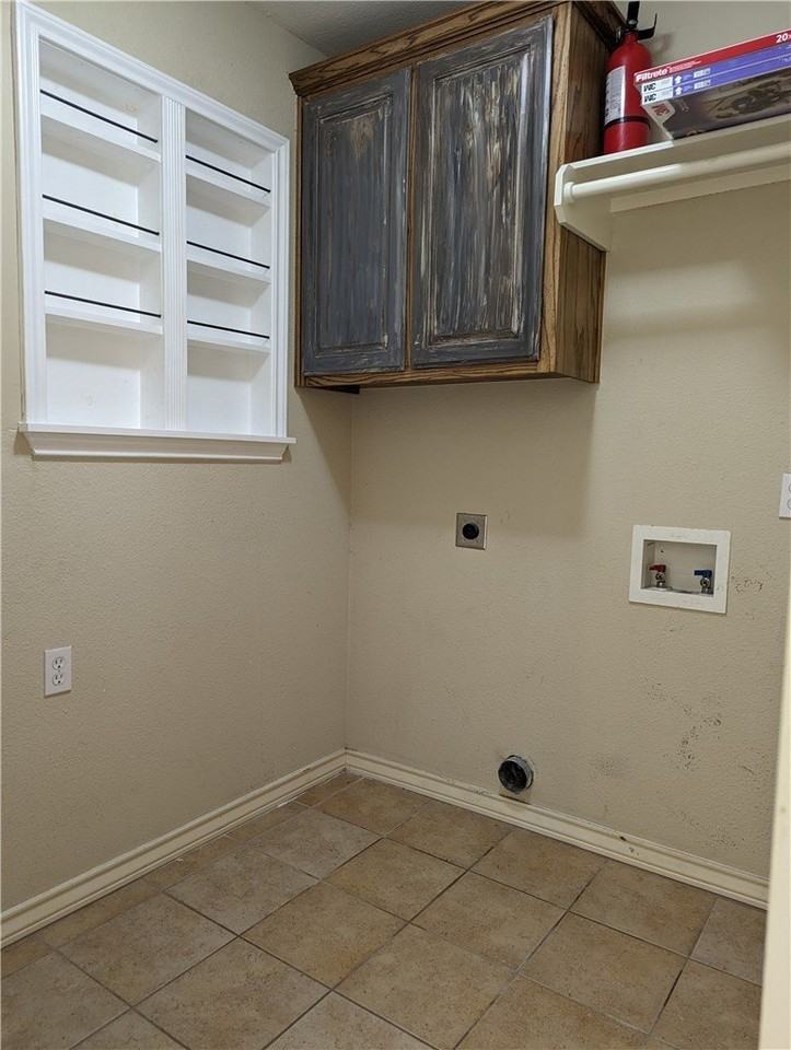 3001 S Fork Dr - Photo 4 of 16