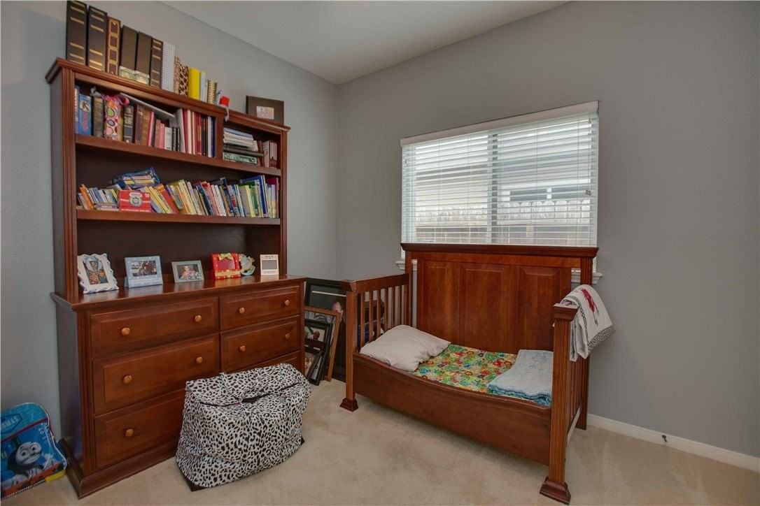 7534 Angelwing Dr - Photo 4 of 12