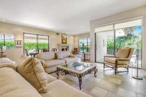 featured image of 31 Stanford Dr