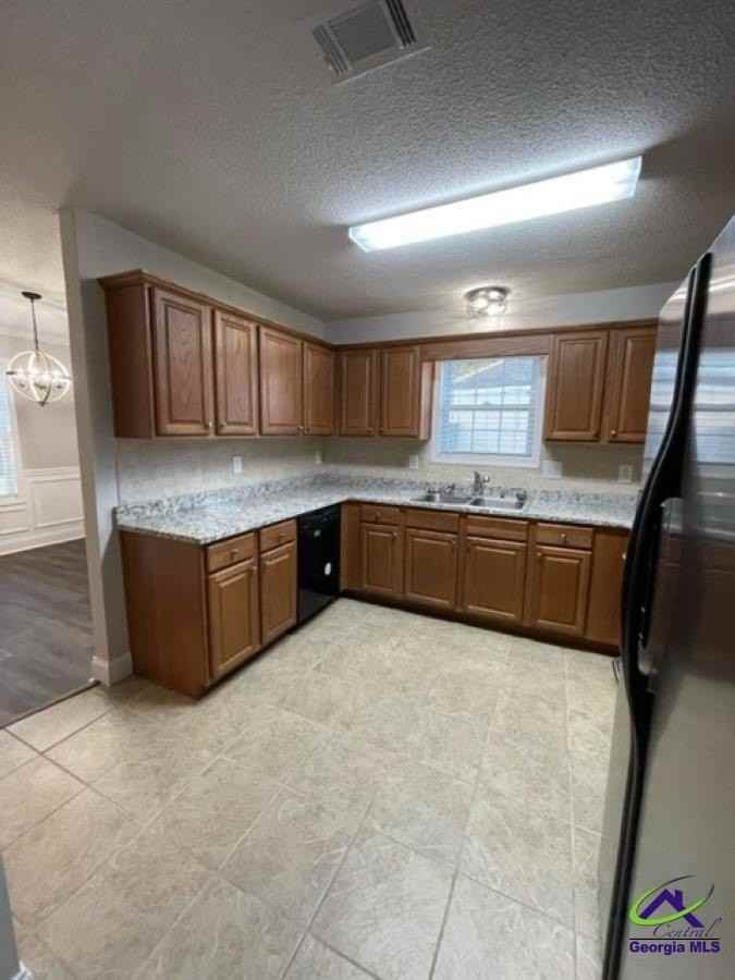 107 Armadale Dr - Photo 6 of 19
