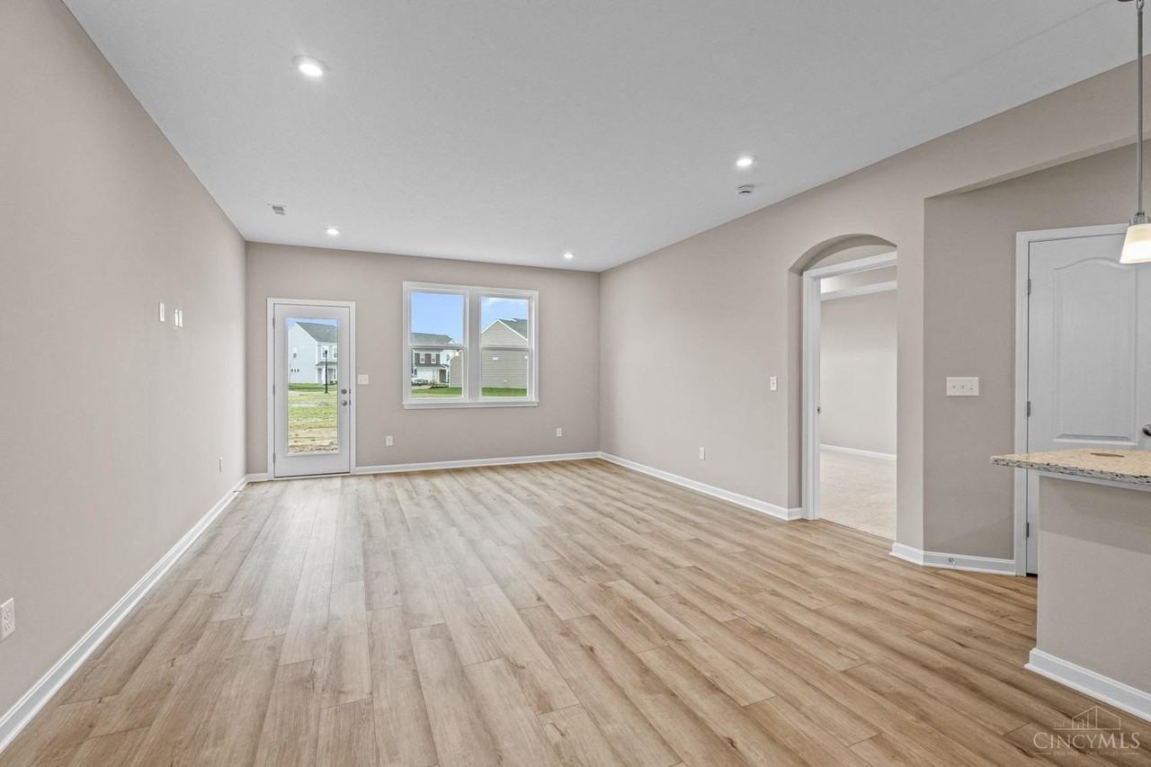 2076 Barleybrook St - Photo 2 of 24