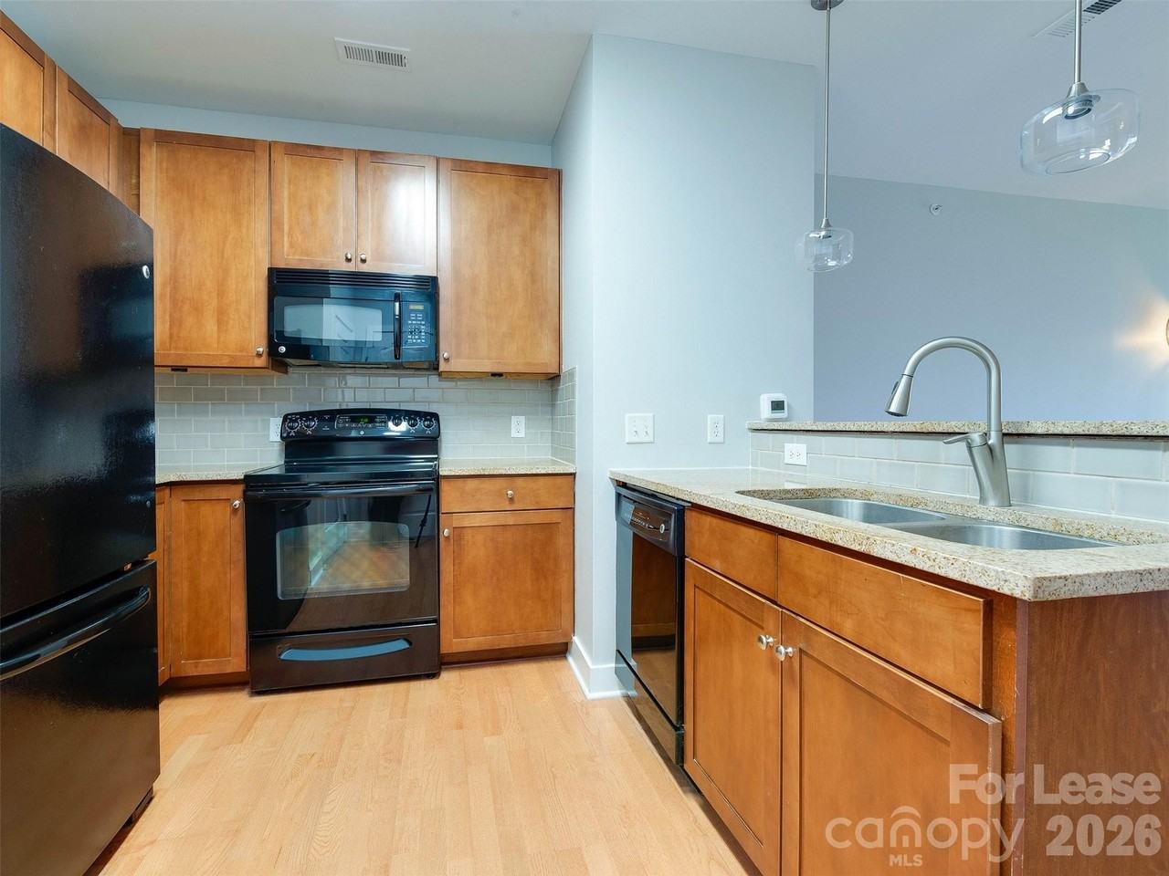630 Calvert St #407 - Photo 7 of 31