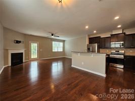 featured image of 3233 Yarmouth Ln
