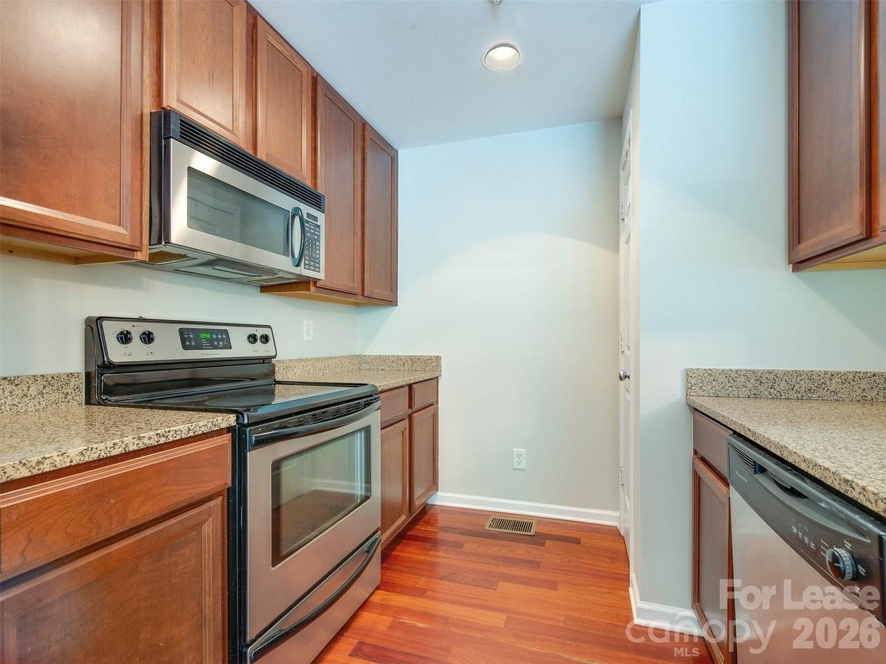 3729 Picasso Ct - Photo 6 of 29