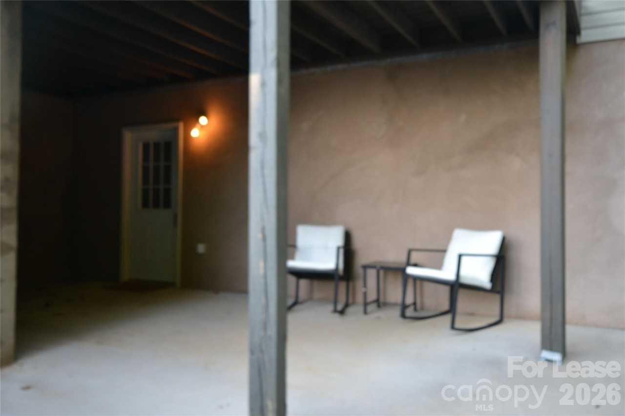 120 Cardinal Dr - Photo 3 of 19