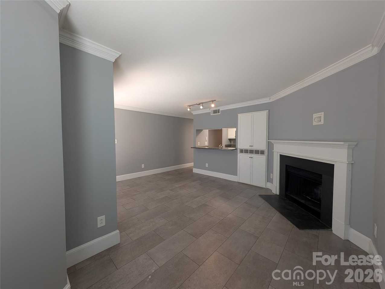 306 S Cedar St #6 - Photo 5 of 16