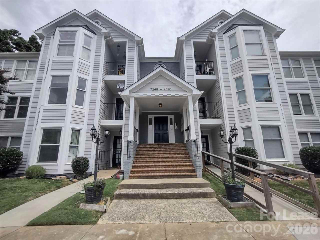 7366 Rose Terrace Ct