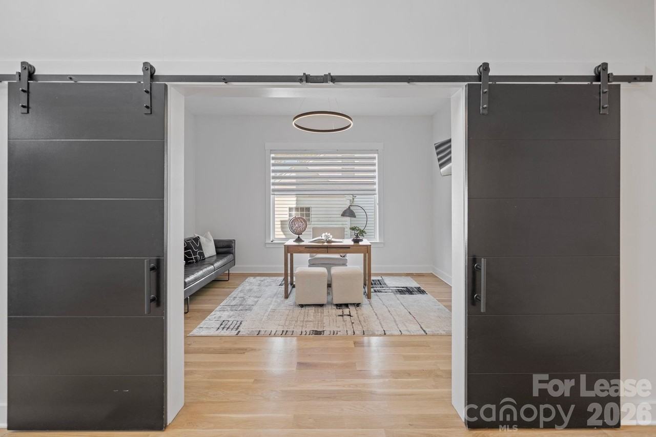 3008 Holt St - Photo 3 of 44