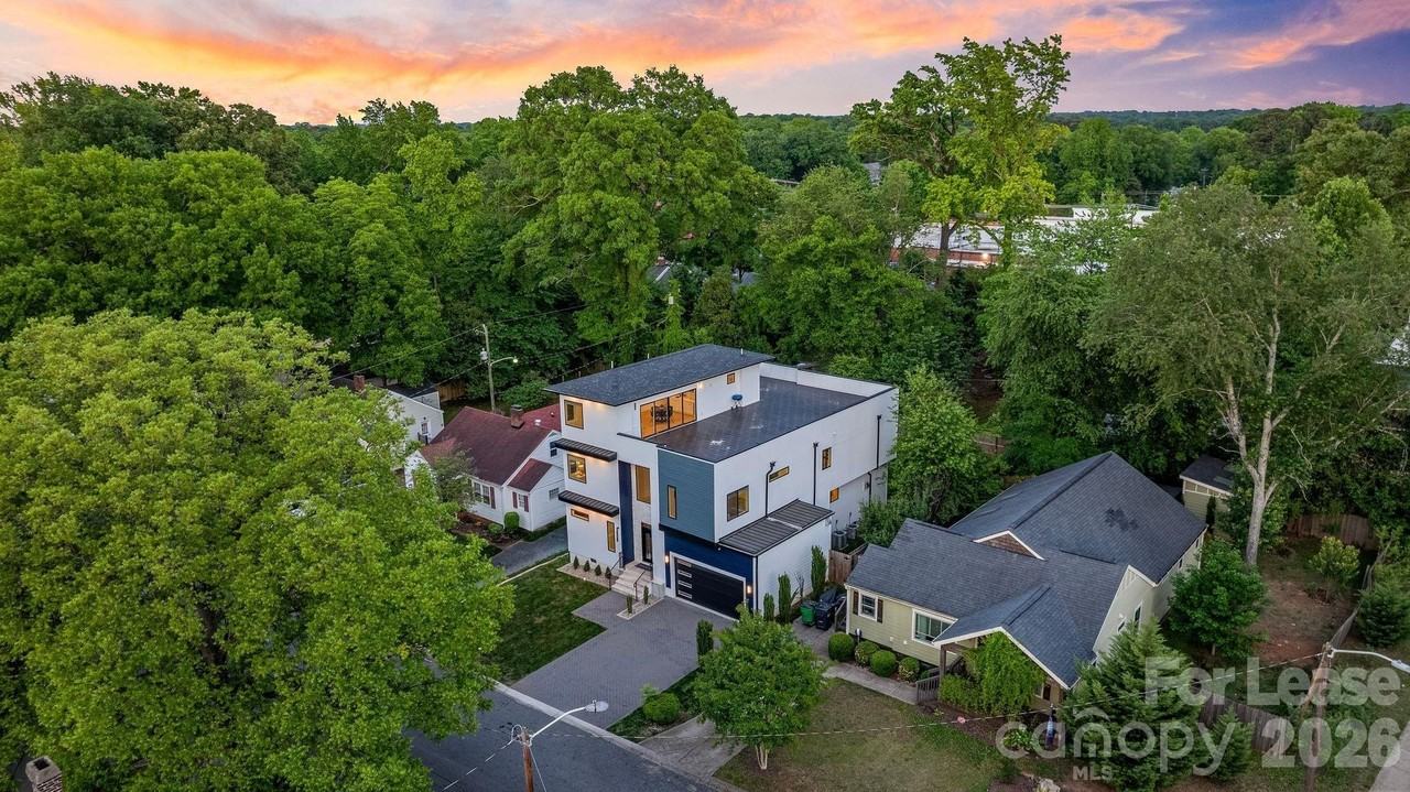 3008 Holt St - Photo 3 of 44