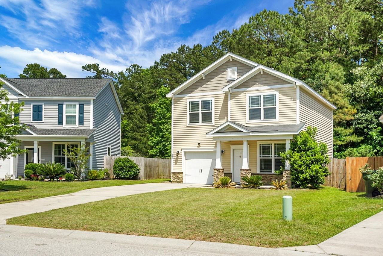 243 Oglethorpe Cir - Photo 2 of 34
