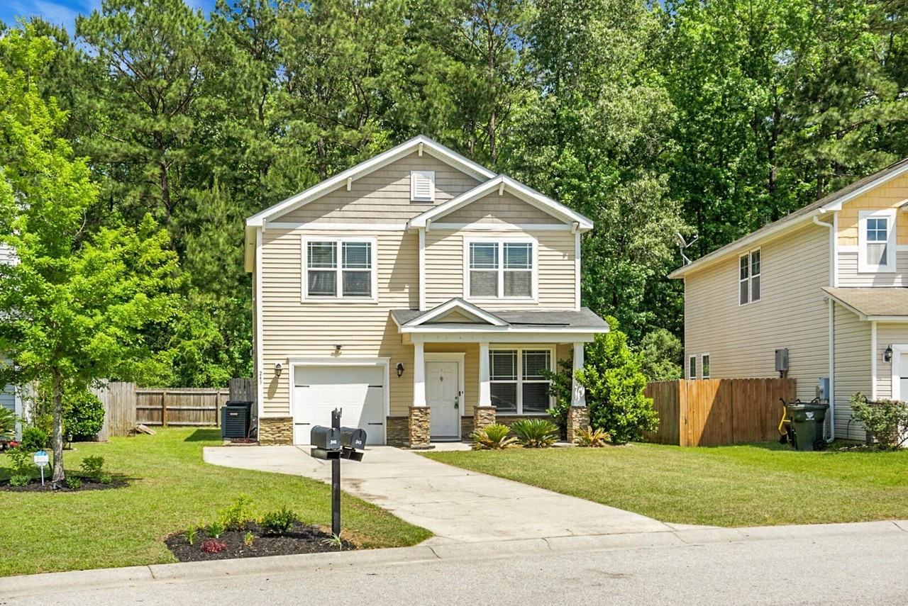 243 Oglethorpe Cir - Photo 4 of 34