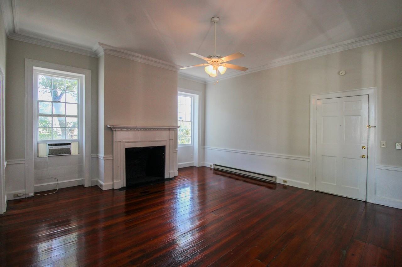 23 Archdale St #E - Photo 3 of 9
