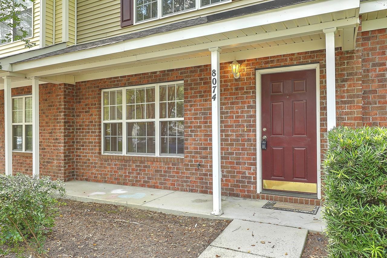 8074 Shadow Oak Dr - Photo 4 of 27