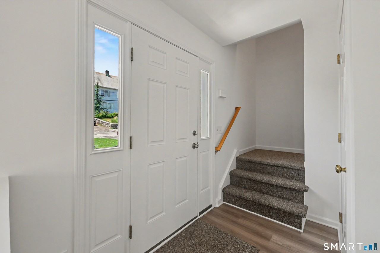 21 Whitmore Ln #1 - Photo 3 of 40