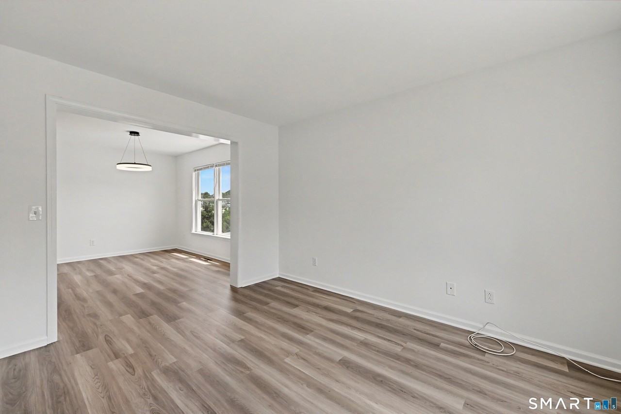 21 Whitmore Ln #1 - Photo 4 of 40