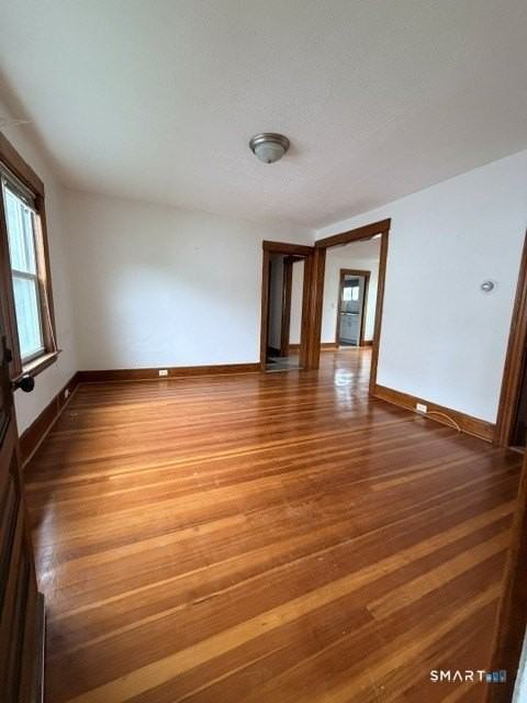 84 Putnam St - Photo 2 of 12