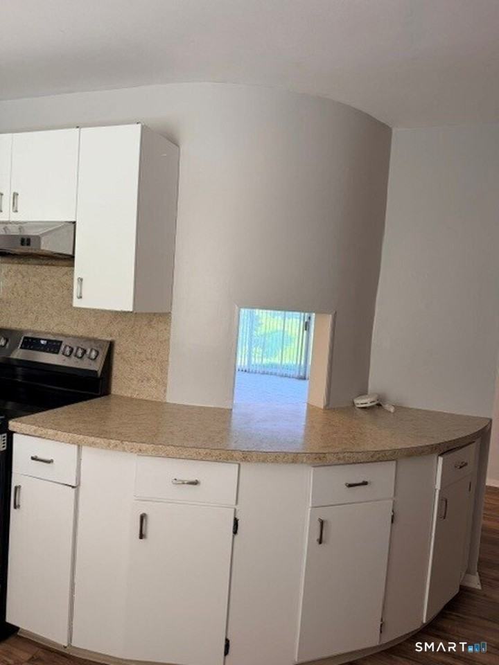 264 Lyman Rd #1-1 - Photo 3 of 22