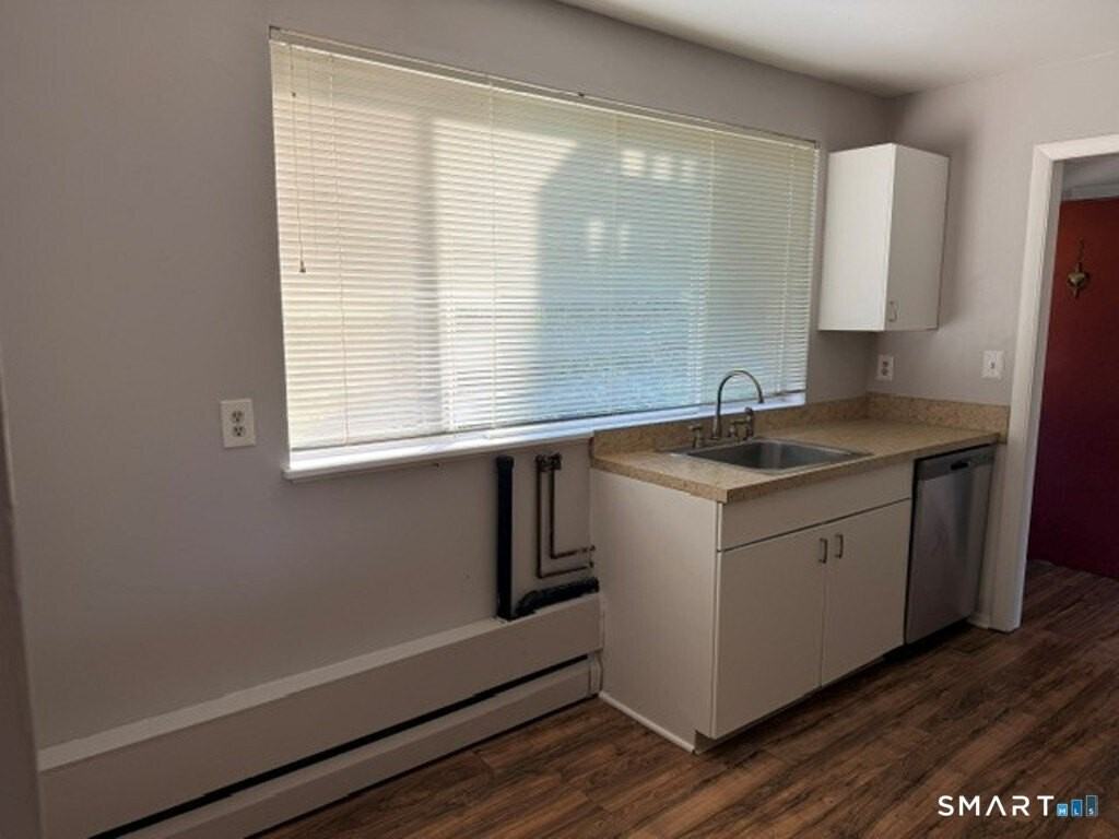 264 Lyman Rd #1-1 - Photo 7 of 22
