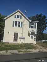 featured image of 72 Ward St