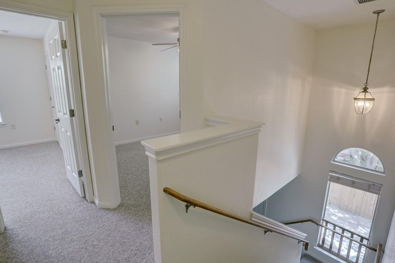 308 Blackson Ave - Photo 7 of 14