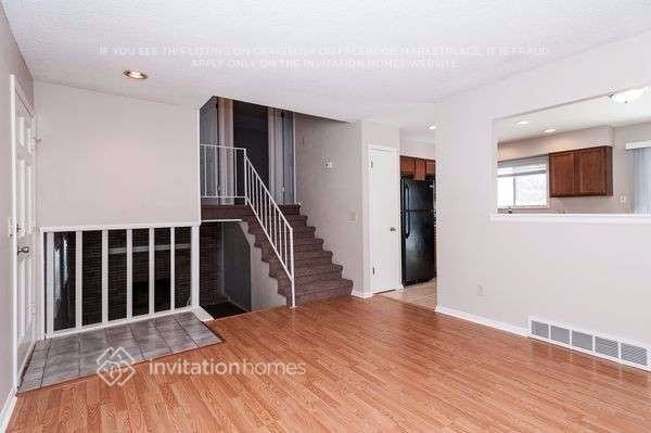 17430 E Gunnison Pl - Photo 4 of 15