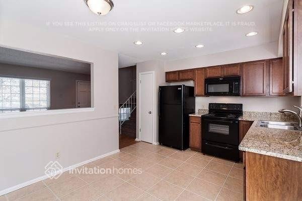 17430 E Gunnison Pl - Photo 5 of 15