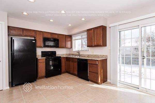 17430 E Gunnison Pl - Photo 6 of 15