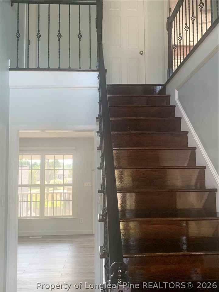 3506 Harbison Ct - Photo 4 of 37