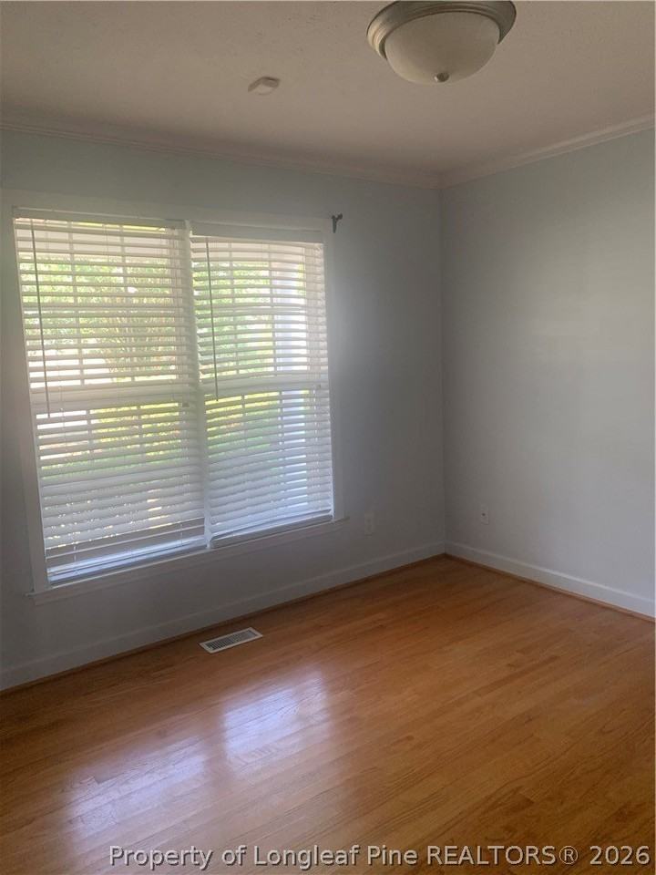 3506 Harbison Ct - Photo 5 of 37